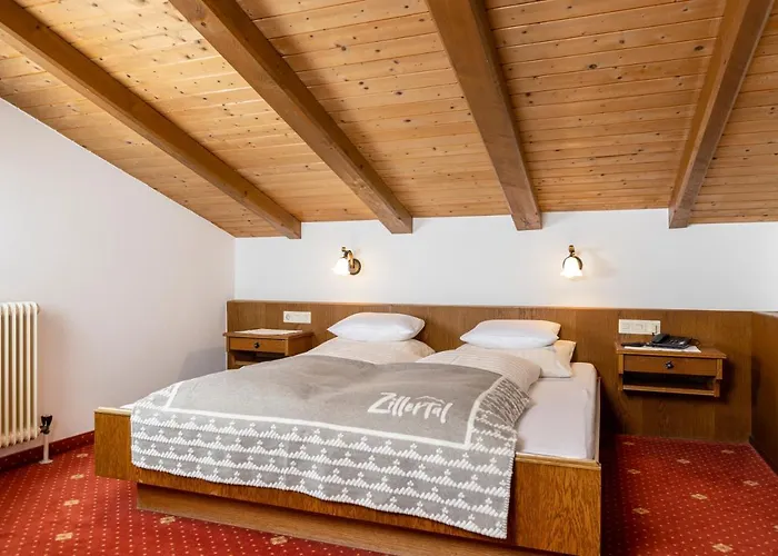 & Garni Knauer מלון