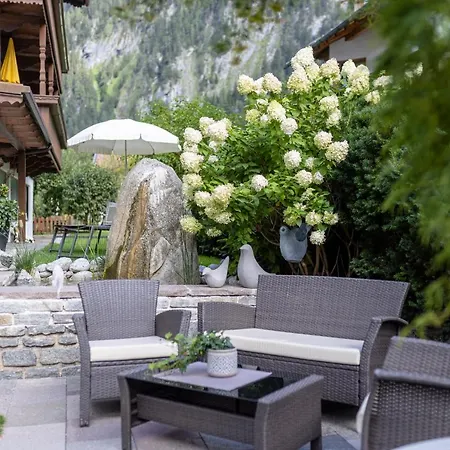 Appart & Hotel Garni Villa Knauer Hotel Mayrhofen