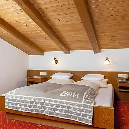 & Garni Knauer Hotel Mayrhofen