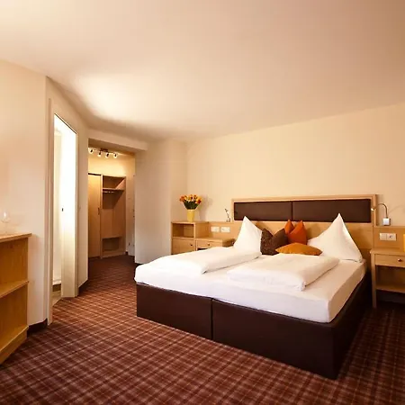 Appart & Hotel Garni Villa Knauer 3* Mayrhofen