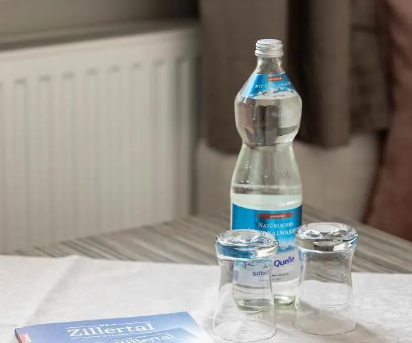 מלון & Garni Knauer מאיירהופן