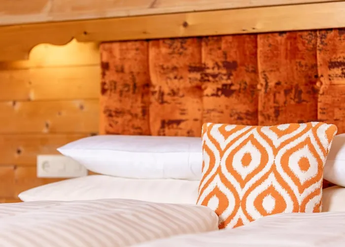 Hotel & Garni Knauer 3*