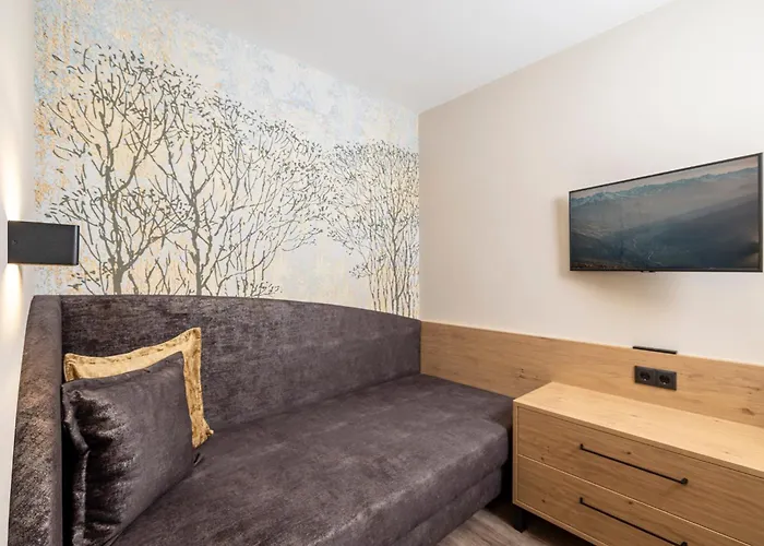 & Garni Knauer Hotel 3*