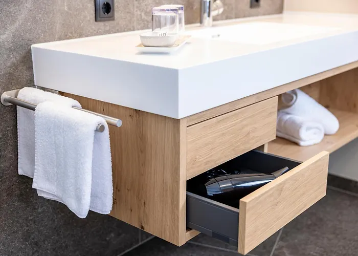 & Garni Knauer מלון מאיירהופן