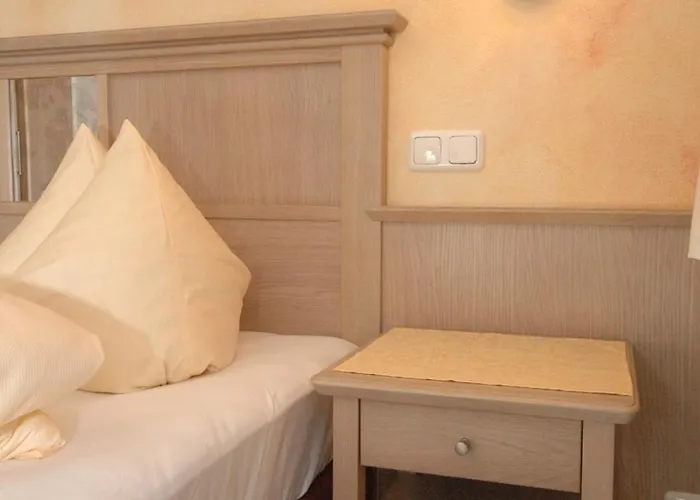 Hotel & Garni Knauer