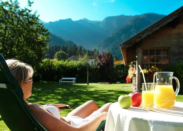 & Garni Knauer מאיירהופן